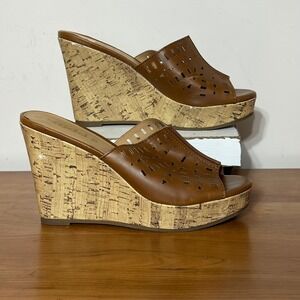 Mudd Womens Khloe Cognac Brown Laser Cut Cork Wedge Platform Sandals Size 8.5
